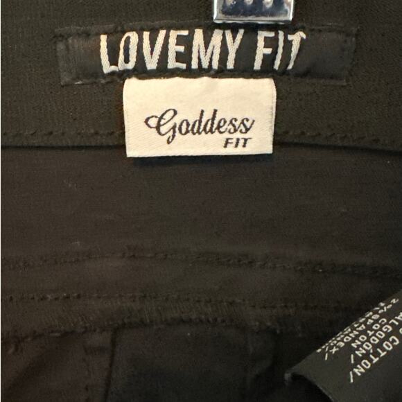 One5One Love My Fit Goddess Fit Cotton Stretch Casual Shorts Black Size 12 / 31 - Picture 9 of 10